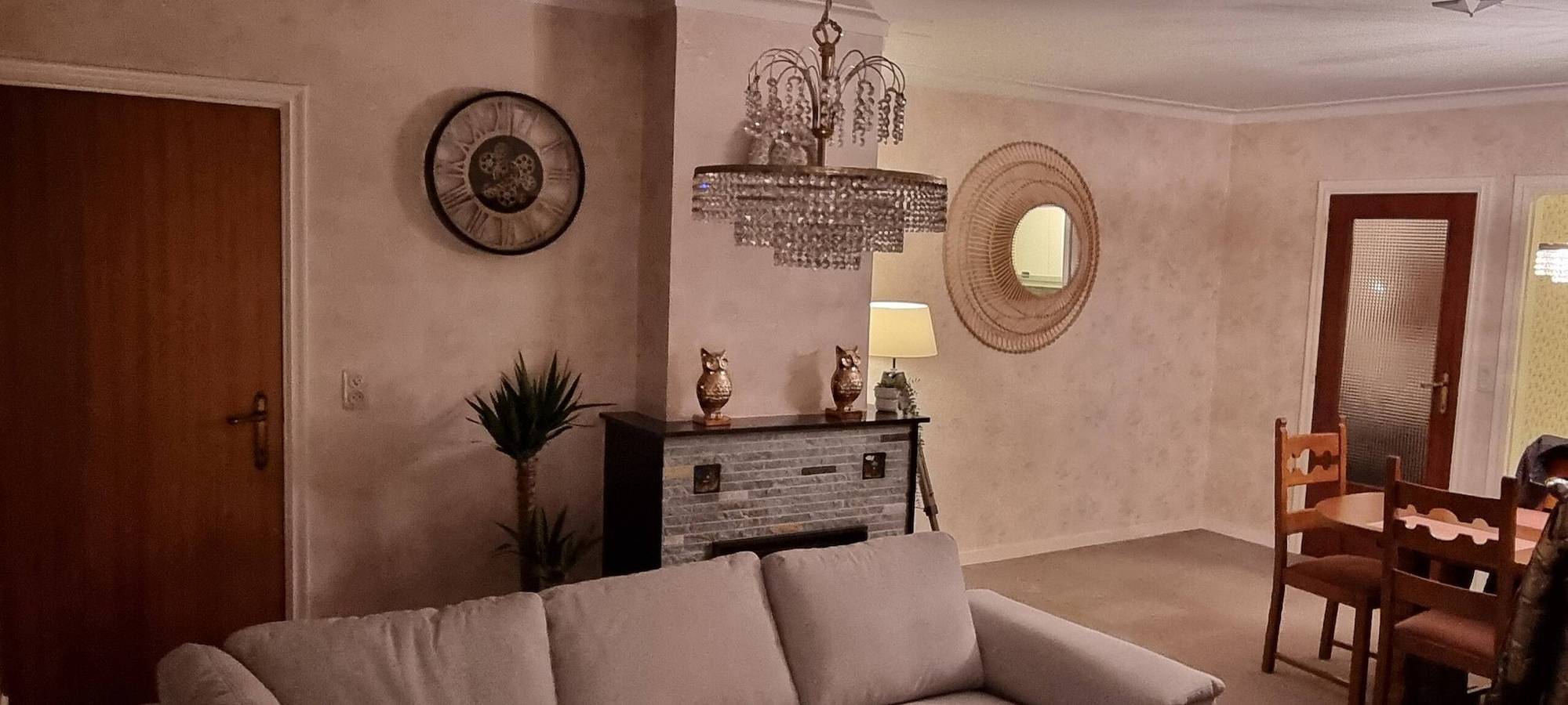 Apartamento entero, Magnífico Piso 3 Dormitorios Aparcamiento Privado in Amberes, Región de Amberes