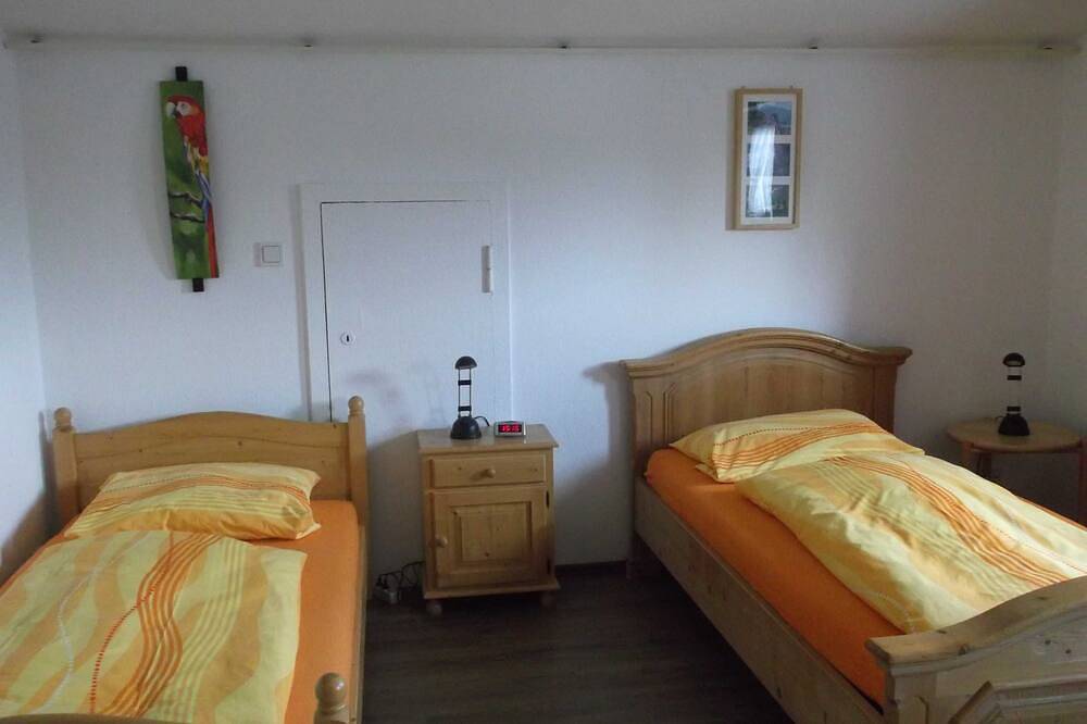 Entire apartment, Vacation apartment Haulle, Kreuth-Scharling am Tegernsee - Holiday apartment in Kreuth, Bavarian Alps