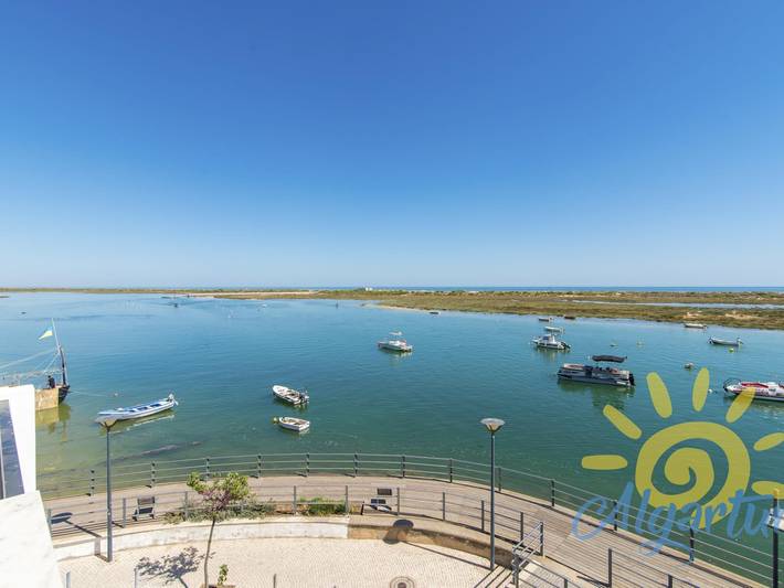 Studio voor 2 personen, with uitzicht op zee and terras as well as uitzicht op het meer, kindvriendelijk in de Algarve