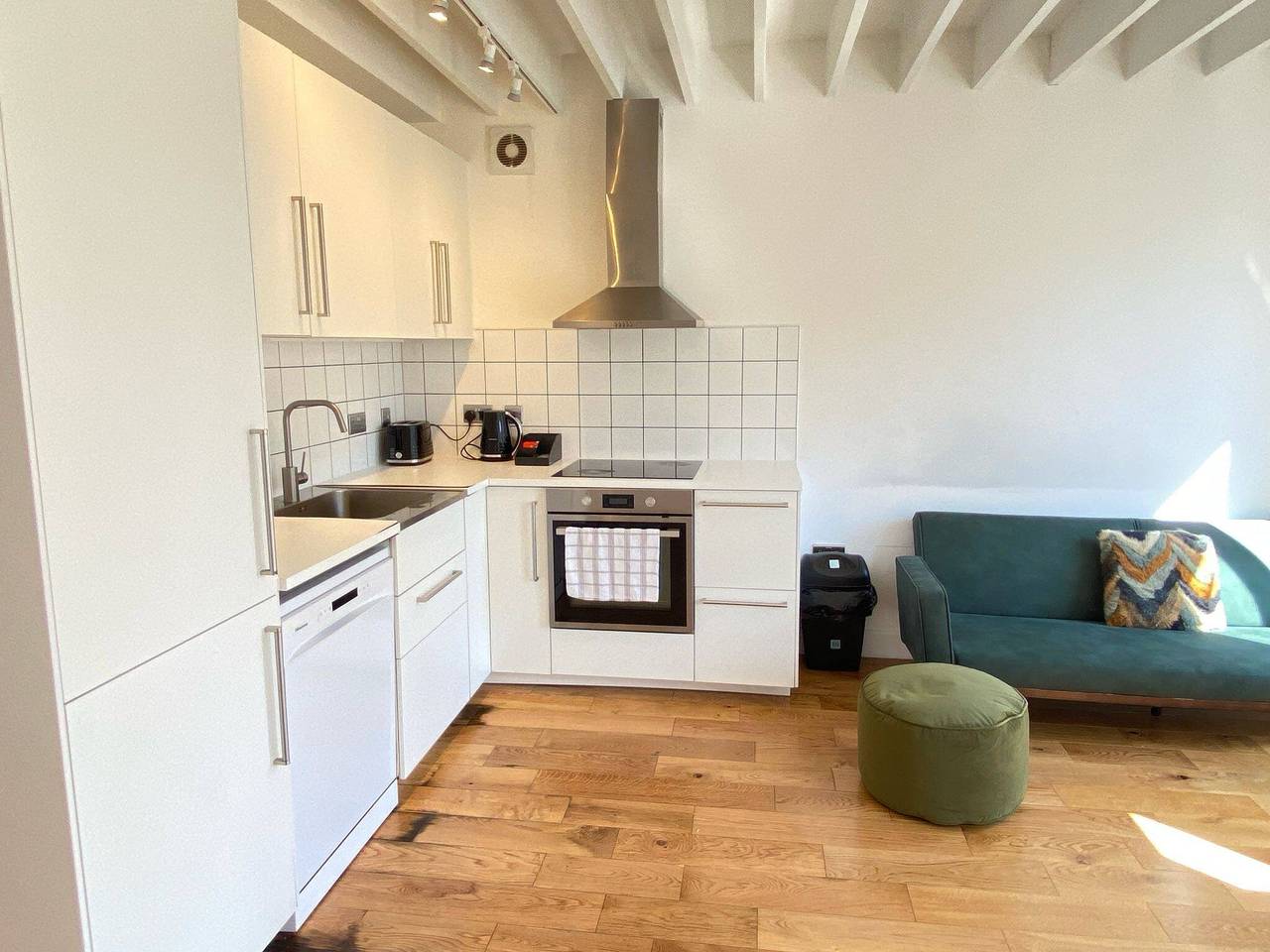 Entire apartment, The Market View Apartment in Southwark, London