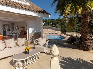 Villa voor 8 Personen in Santa Maria de Llorell, Tossa de Mar, Afbeelding 2