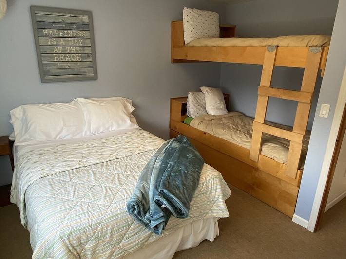 Vacation house for 8 people, with balcony in Pacific City