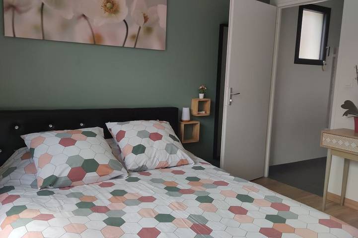 Location de vacances pour 8 personnes, avec jardin et jacuzzi à Biganos - 3