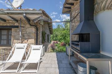 Casa Rural para 5 Personas en Vall de Vianya, Pirineo Catalan, Foto 2