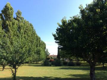 Chambre d’hôte pour 2 personnes, avec piscine et jardin en Charente-Maritime