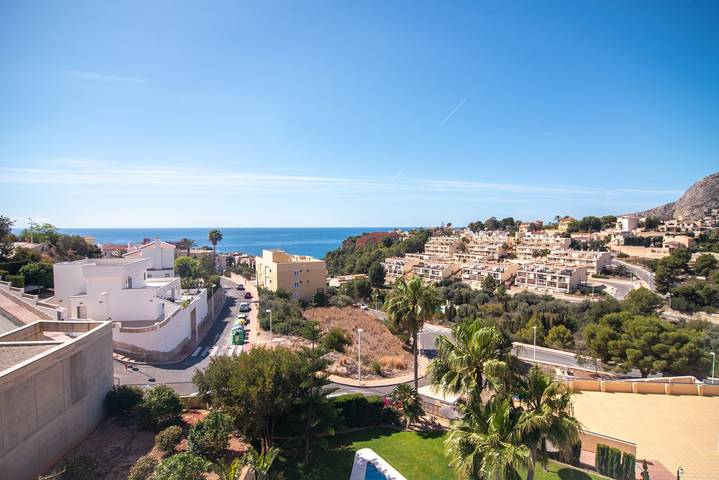 Ferielejlighed for 4 personer, med pool og terrasse samt have, husdyr tilladt - 1