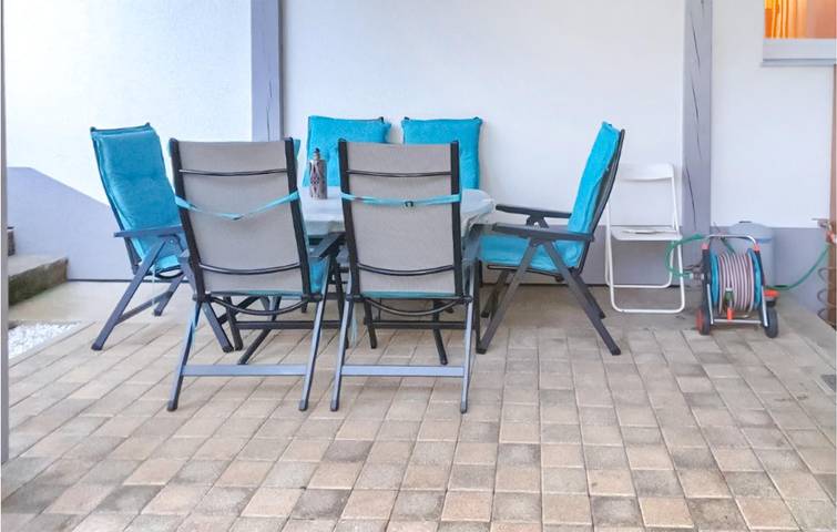 Ferienwohnung für 5 Personen, mit Garten und Terrasse am Millstätter See