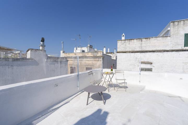 Location de vacances pour 4 personnes, avec jacuzzi et balcon à Ostuni - 4