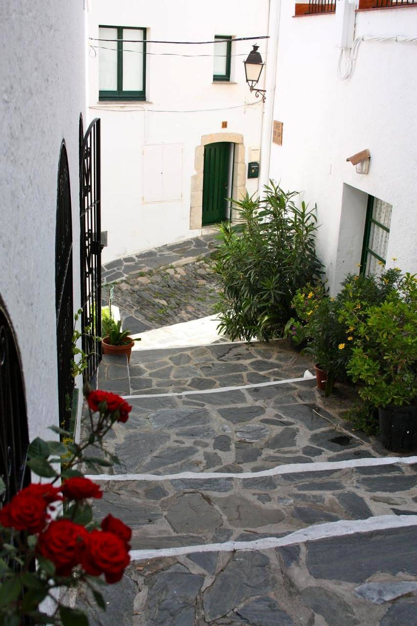 Hotel Ubaldo in Platja del Port d'Alguer (Cadaques), Cadaqués
