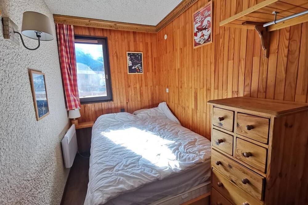 Apartamento entero, Centro estación, 1.o piso, vista montaña, balcón, tv, local para esquís, 34m², Méribel-Mottaret in Méribel-Mottaret, Les Allues
