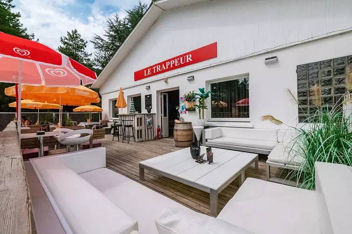 Mobil-home | Classic | 3 Ch. | 6 pers. | Terrasse surélevée in Camiers, Région de Montreuil