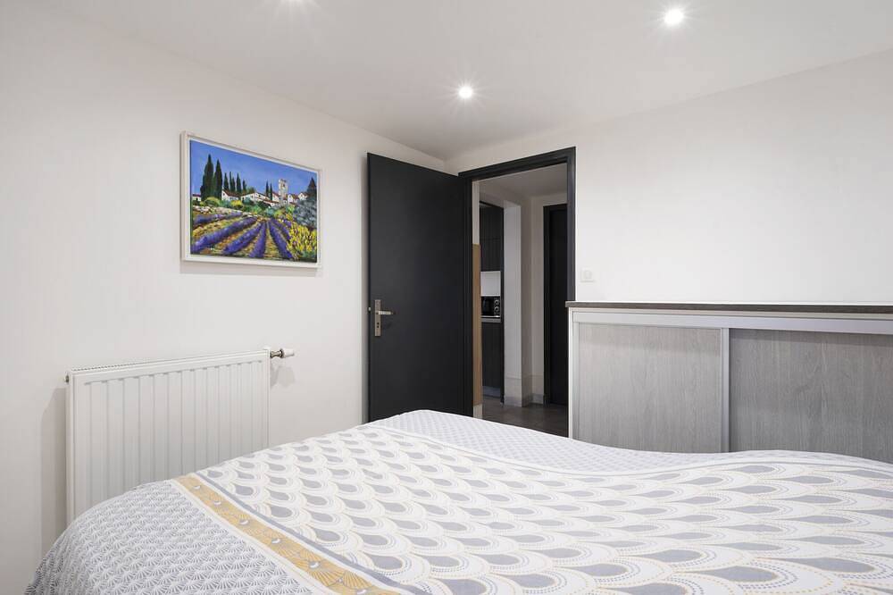 Apartamento entero, Jade : Encantador piso de 2 dormitorios en la planta baja de una residencia totalmente renovada in Vittel, Neufchâteau