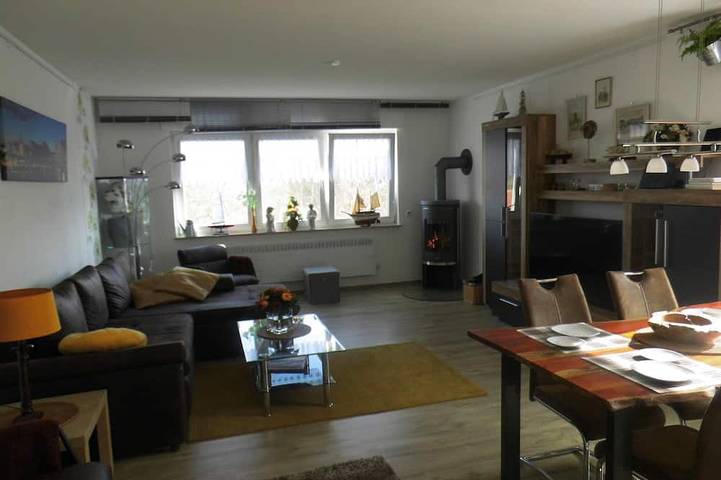 Ferienwohnung für 4 Personen, mit Terrasse und Garten in Gönnersdorf