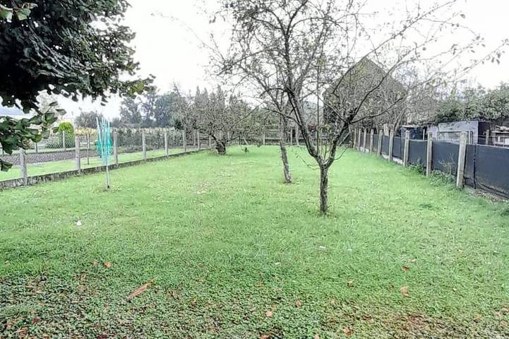 Gîte pour 4 personnes, avec Terrasse et Jardin à Bouges-le-Château