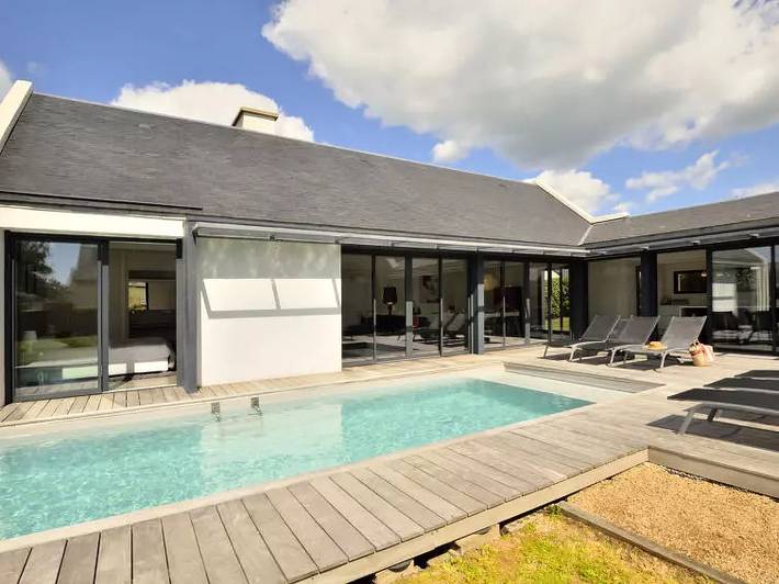 Villa pour 8 personnes, avec terrasse et piscine à Arzon