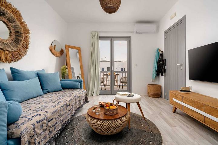 Ganze Wohnung, Ferienwohnung für 2 Personen mit Balkon/Terrasse in Agios Prokopios, Naxos