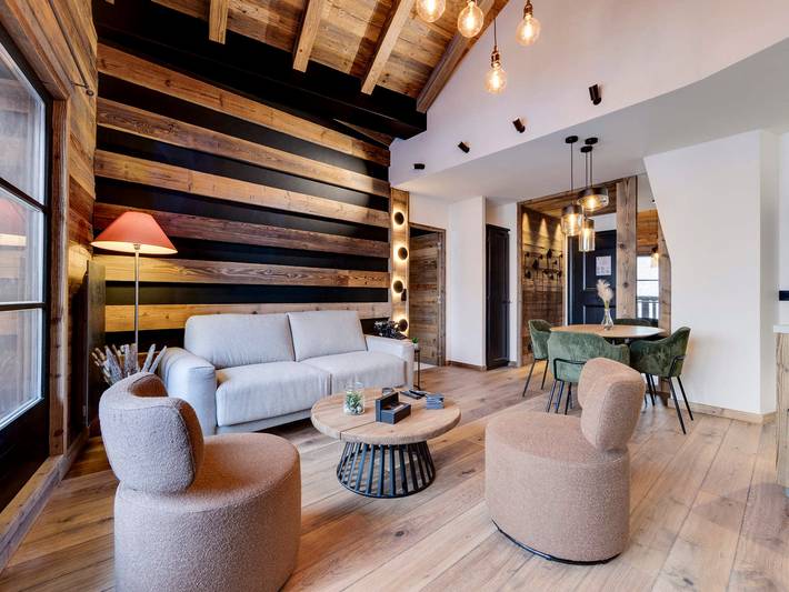 Gîte pour 6 personnes, avec piscine dans Arc 1950