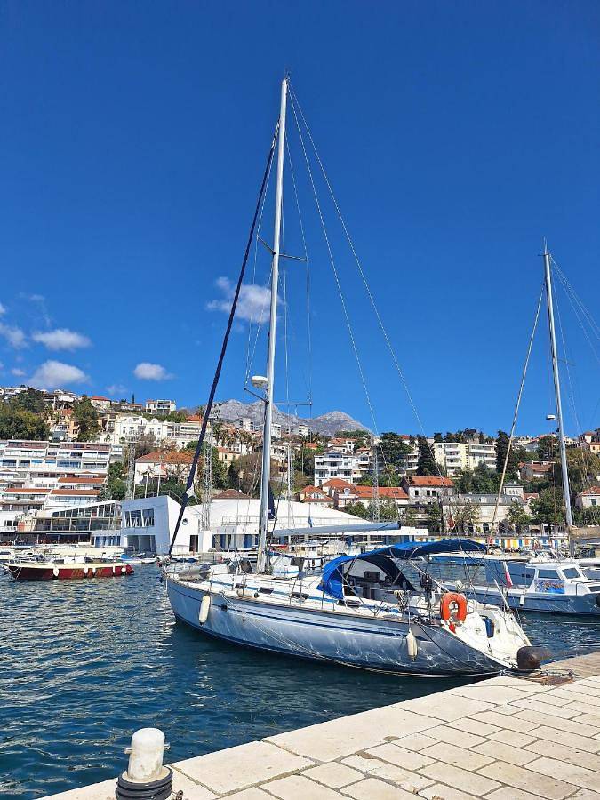 Boot für 8 Personen in Montenegro
