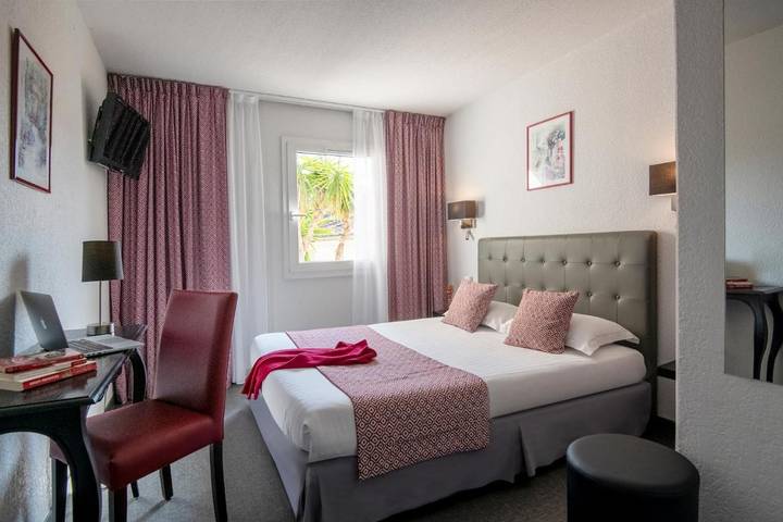 Hôtel pour 2 personnes, avec Terrasse et Jardin à Carpentras
