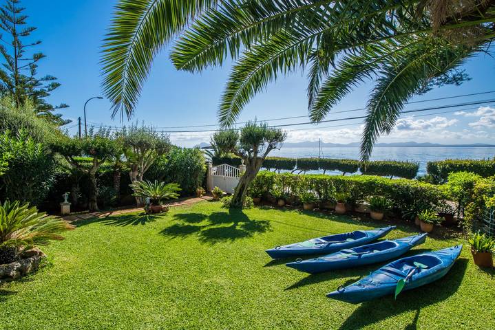Ferienhaus für 7 Personen, mit Balkon und Terrasse sowie Garten in Alcúdia