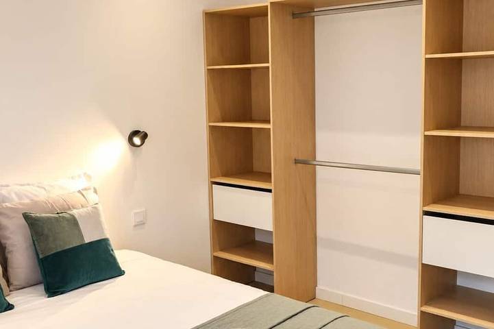 Maison Doré – New villa with a garden and terrace, sleeps 4, 5 minutes from Uzès in Saint-Quentin-la-Poterie, Region de Nimes