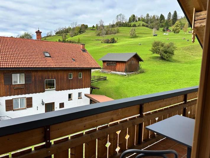 Ferienwohnung für 5 Personen, mit Sauna und Garten sowie Ausblick in Vorderhindelang - 3
