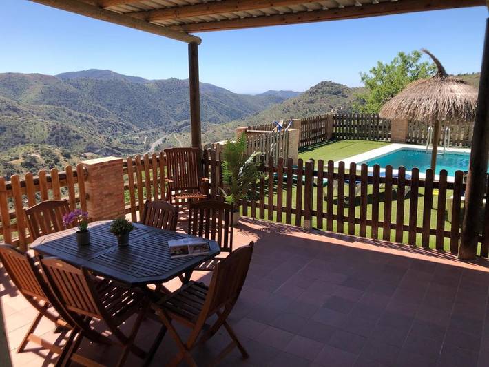 Casa rural para 10 personas, con jardín además de vistas y piscina en Casabermeja - 3