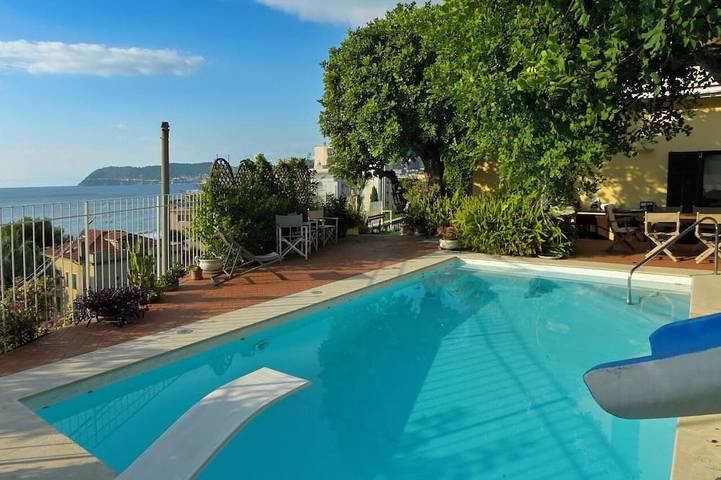 Ferienhaus für 8 Personen, mit Balkon, mit Haustier