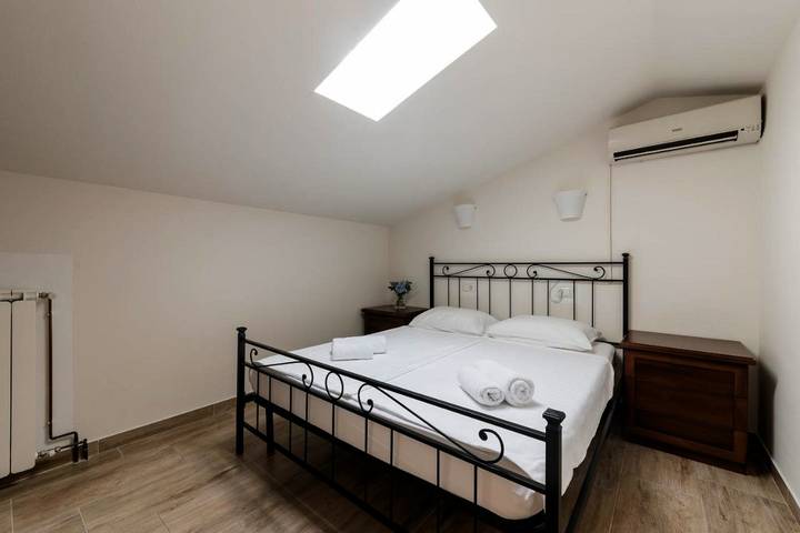 Maison d’hôte pour 3 personnes, avec vue ainsi que jardin et terrasse à Piran - 4