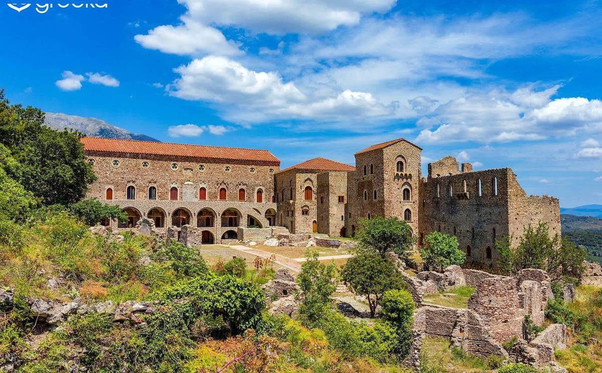 Elegant Stone Mansion in Historic Mystras in Peloponnese region
