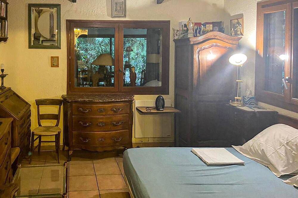Maison abbé avec piscine in Gonfaron, Costa mediterránea (Francia)