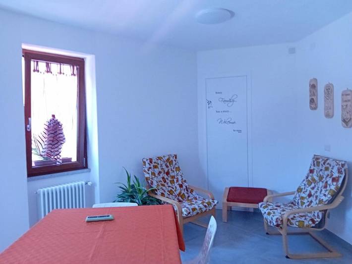 Location de vacances pour 4 personnes, avec terrasse ainsi que vue sur le lac et vue, animaux acceptés dans Carlazzo - 3