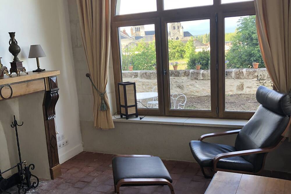 Appartement entier, Charmant gite lumineux en rez de. jardin in Saint-Aignan, Région de Romorantin-Lanthenay