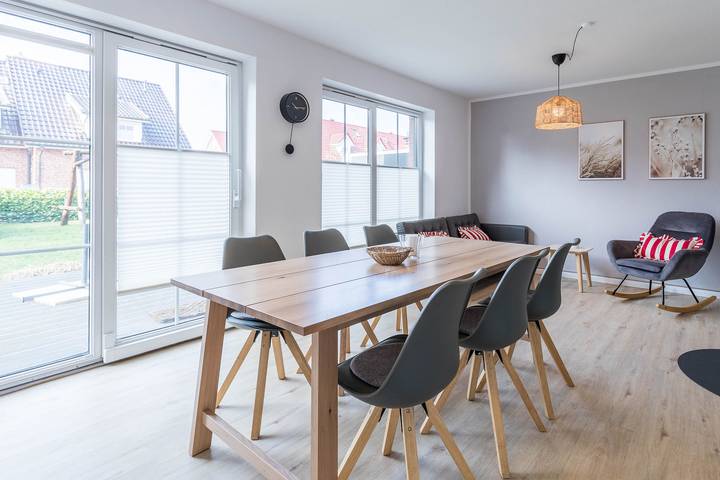 Ferienhaus für 9 Personen, mit Terrasse und Sauna sowie Garten in Boltenhagen - 2