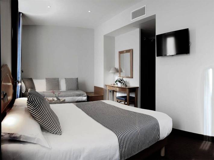 Hôtel pour 4 personnes dans Bowling Acropolis Nice