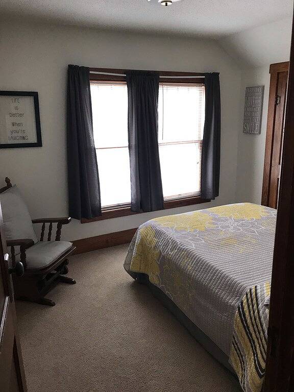 Vacation rental for 12 people, with yard and terrace in Iowa