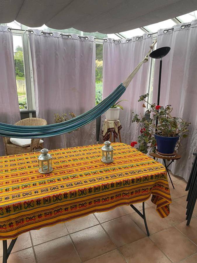 Gîte pour 4 personnes, avec vue ainsi que terrasse et piscine à Valréas - 3