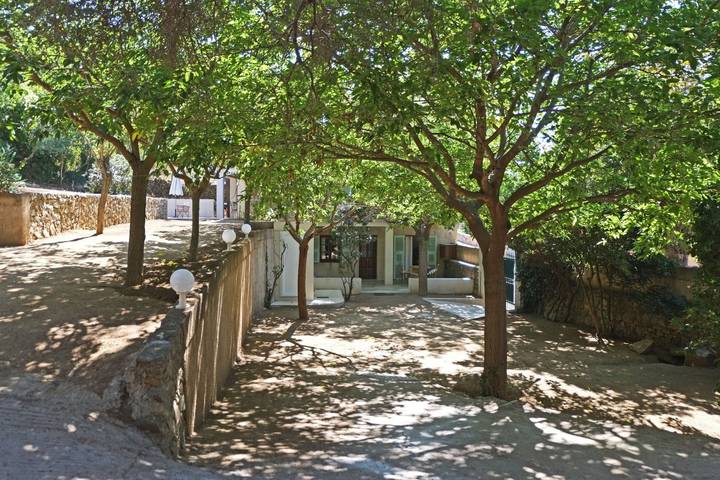 Gîte pour 10 personnes, avec jardin ainsi que piscine et terrasse, animaux acceptés dans Haute-Corse - 3