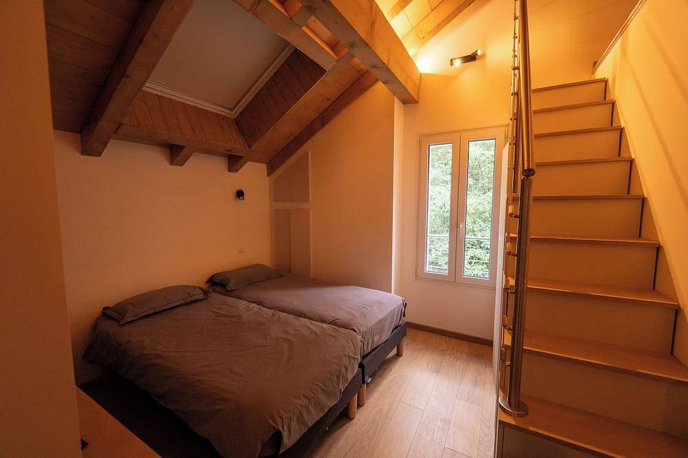 Appartement entier, Stunning Mont Blanc View: 2-Bedroom Apt near Centre in Brevent-Flegere, Chamonix-Mont-Blanc