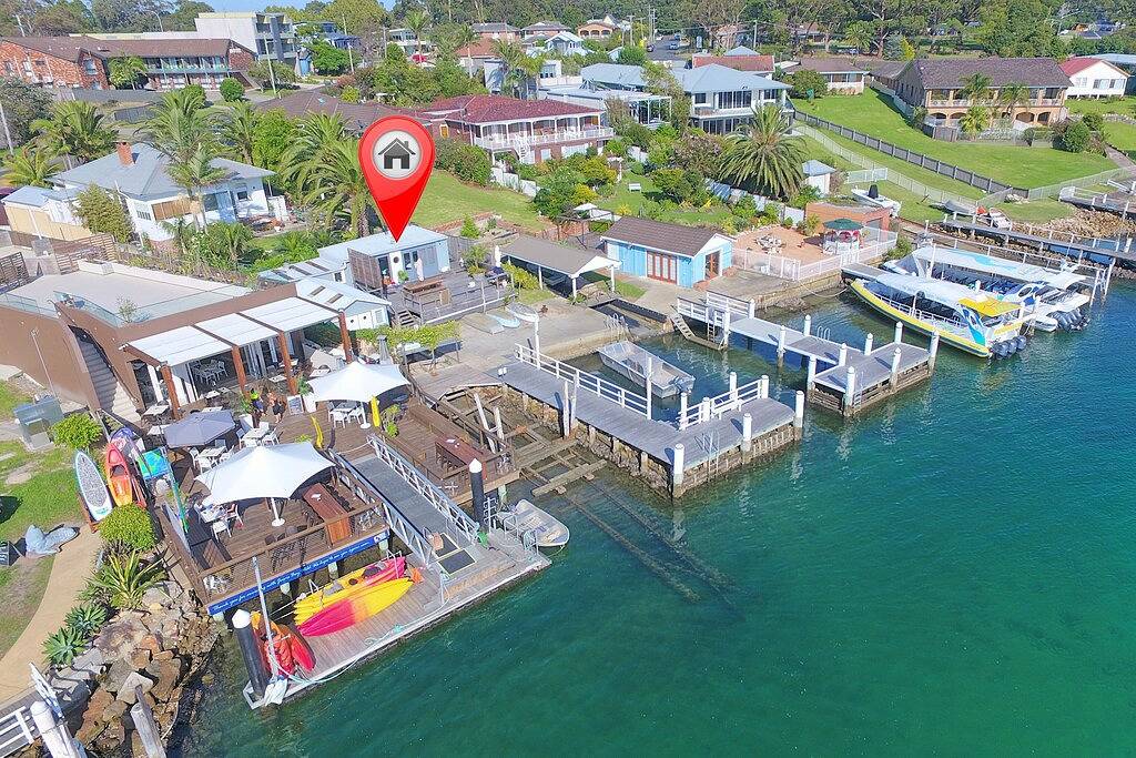 Ganze Wohnung, Waterfront-The Boatshed-Huskisson in Huskisson, Jervis Bay