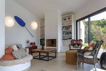 Villa for 12 People in Conca, Corse-du-Sud, Photo 3