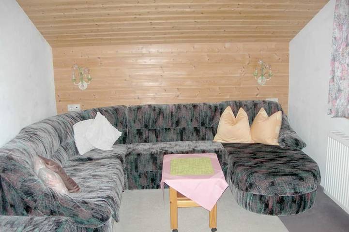 Ferienwohnung für 2 Personen, mit Sauna und Balkon sowie Garten am Haldensee