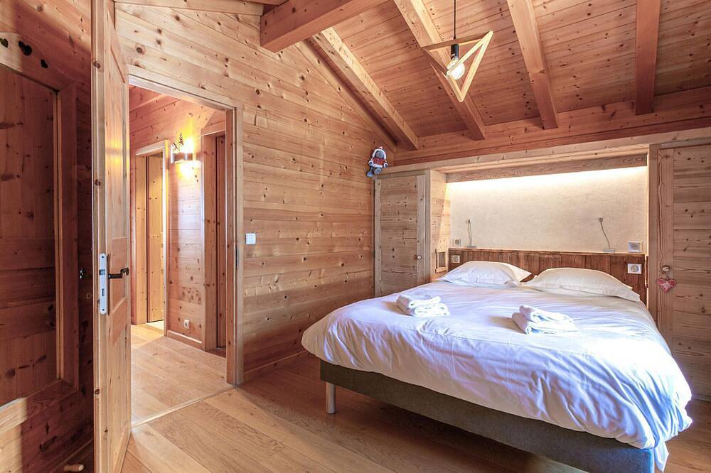Chalet 4 Étoiles 13 Pers. à La Clusaz - Grande Terrasse, Garage, Wifi, Arrêt Skibus à Proximité in La Clusaz, Région d'Annecy