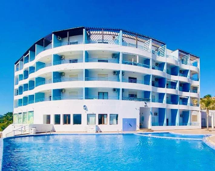 Appart’hôtel pour 3 personnes, avec balcon et piscine