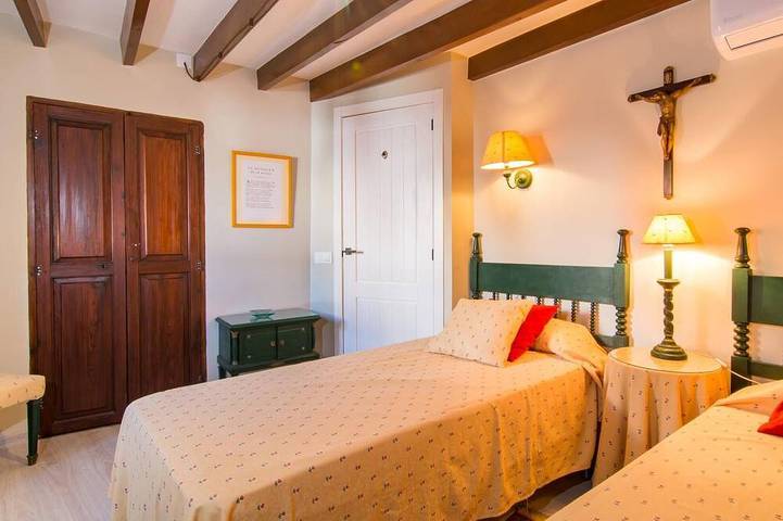 La Casa de los Espejos in Capdepera, Mallorca Este
