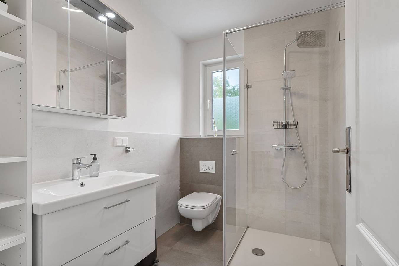 Ganze Wohnung, Kjell Hus - Fewo Bad - großzügige 3‑Zimmer‑Ferienwohnung in ruhiger Top‑Lage in Ording! in St. Peter-Bad, St. Peter-Ording