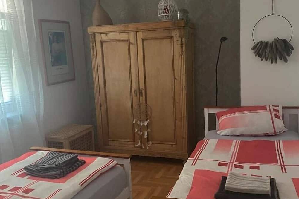 Ganze Wohnung, Neu! Ferienwohnung Milo Pfälzer Wald in Rodalben, Landkreis Südwestpfalz