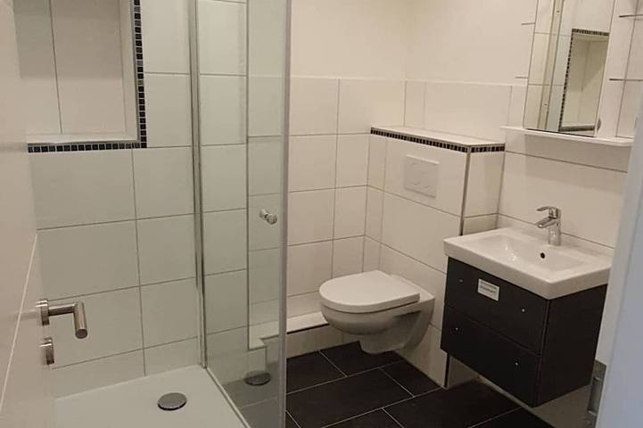 Ganze Wohnung, 37m2 - 2 Zimmer - E-Ladestation - Terrasse und super Badezimmer in Tangstedt, Kreis Stormarn