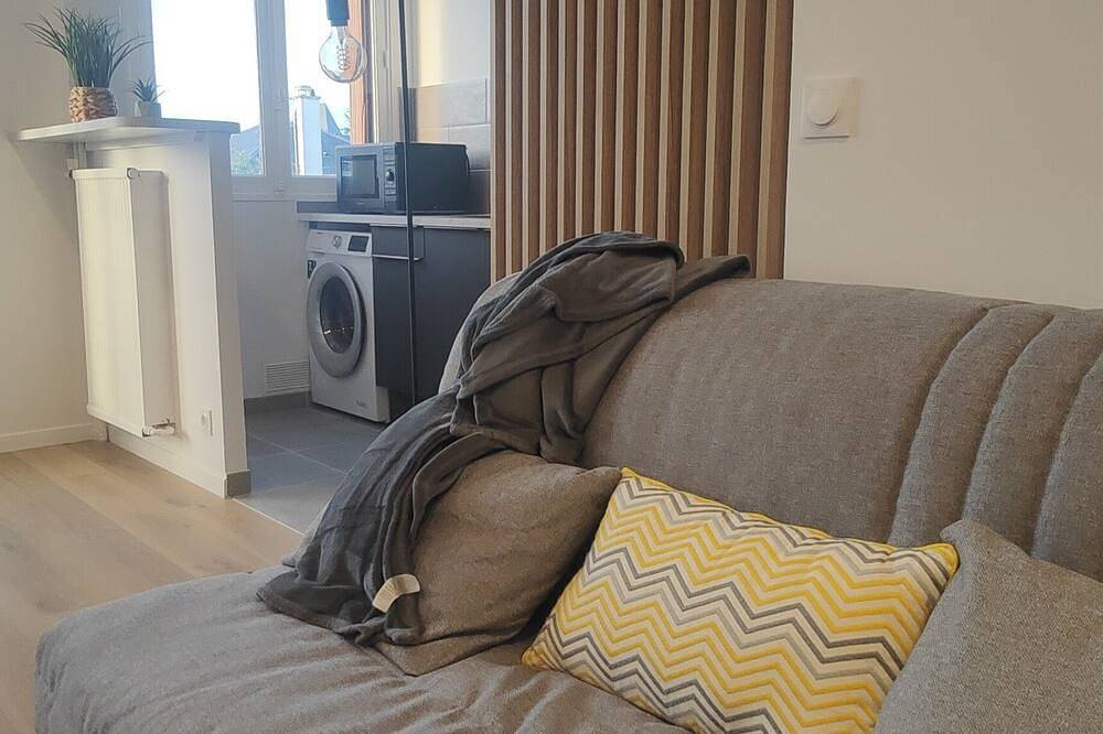 Apartamento entero, Grand Studio Proche de Paris in Saint-Maur-des-Fossés, Valle del Marne