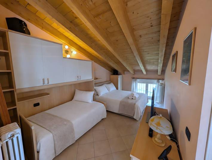 Ferienwohnung für 4 Personen, mit Seeblick - 1